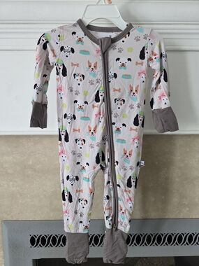 Autumn Moon Baby Dog Print One-Piece Bamboo Convertible Footie - Pink/Gray